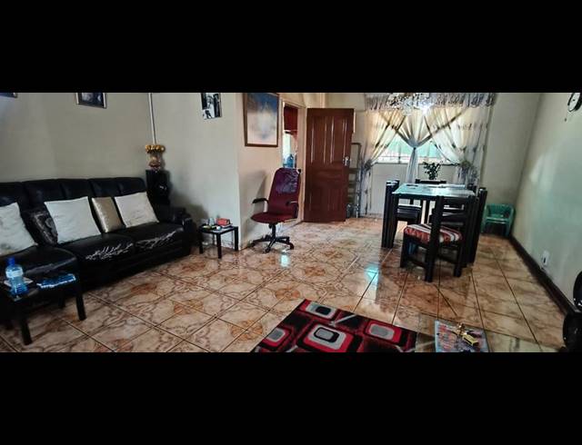 3 BEDROOM HOUSE FOR SALE IN WEST PARK